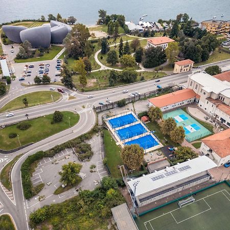 Bed and Breakfast Al Centro Verbania Exterior foto