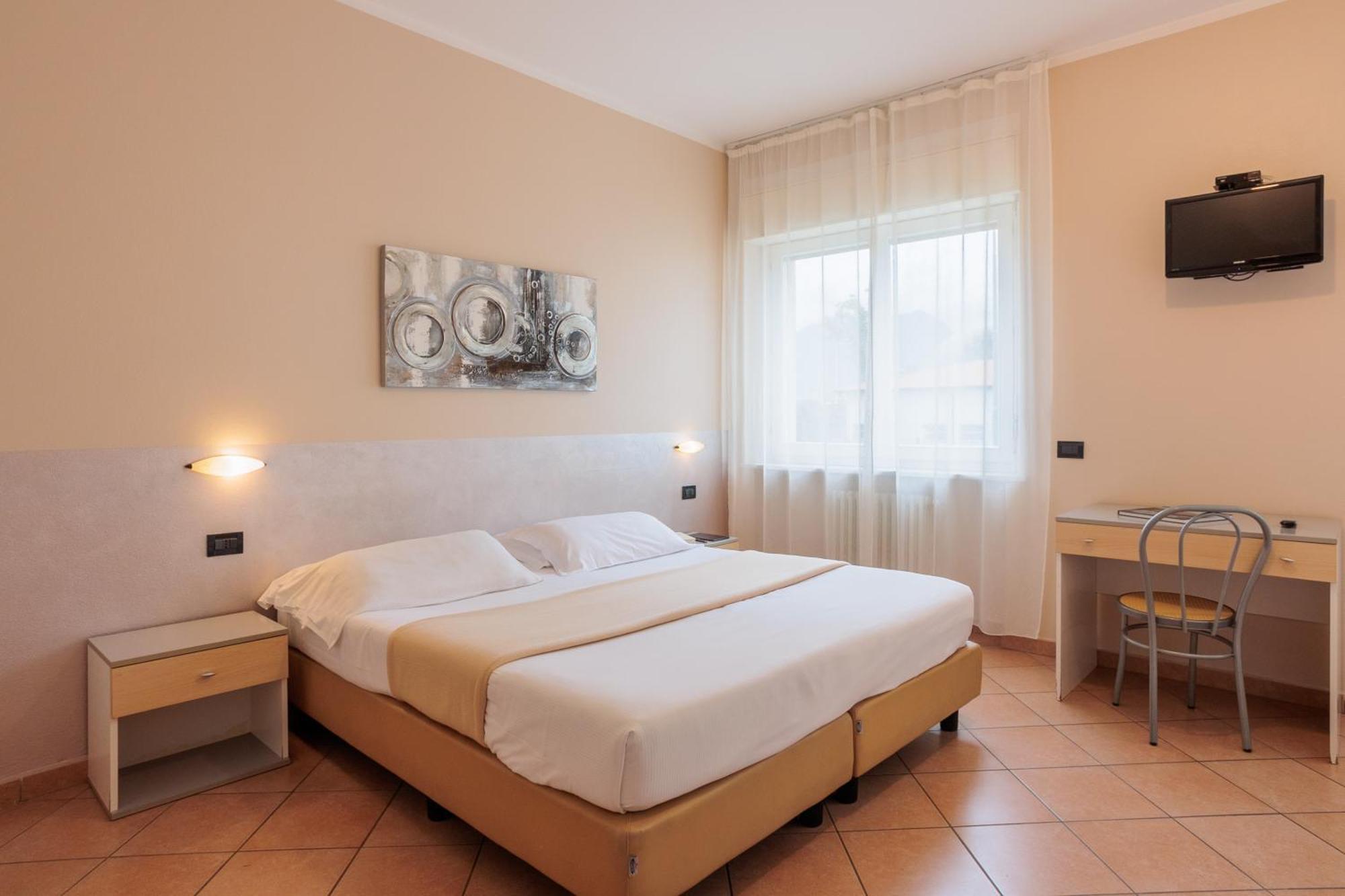 Bed and Breakfast Al Centro Verbania Exterior foto